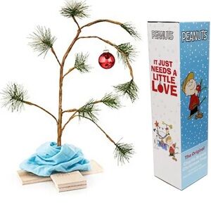 Peanuts Holiday Tree with Red Ornament